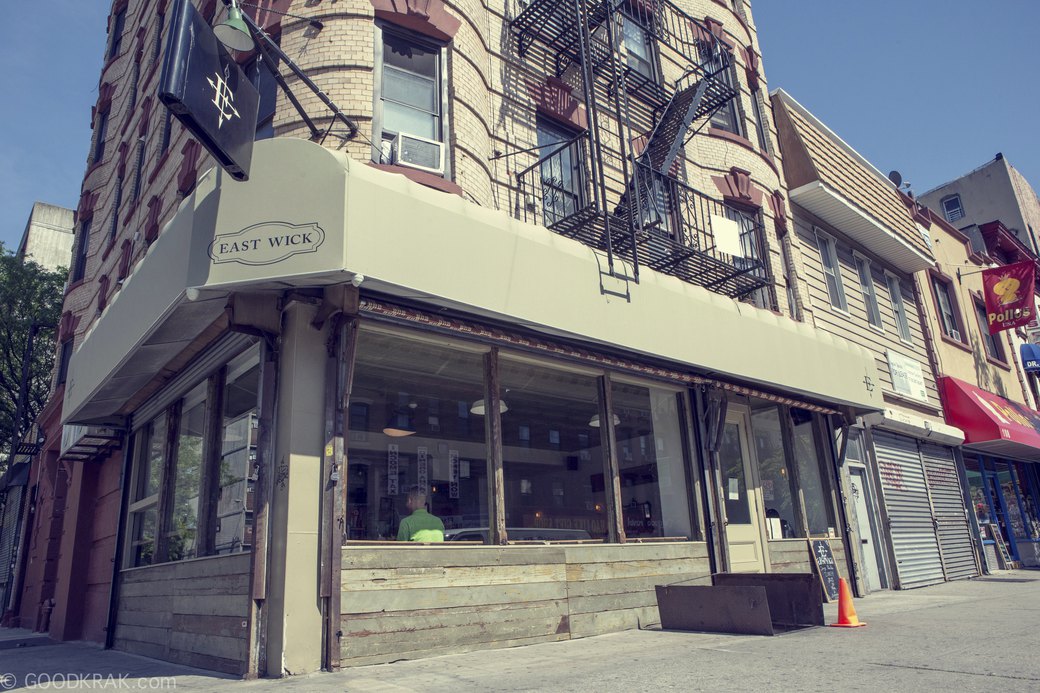 The storefront at McKibbin st. and Graham Ave. (Photo by GoodKrak)