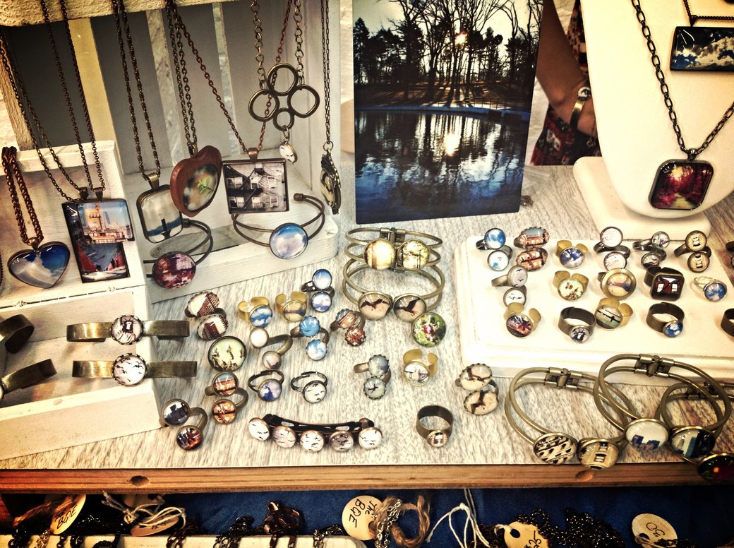 The BQE Photography at Shwick Market. Photo by Dallas Athent for Bushwick Daily.