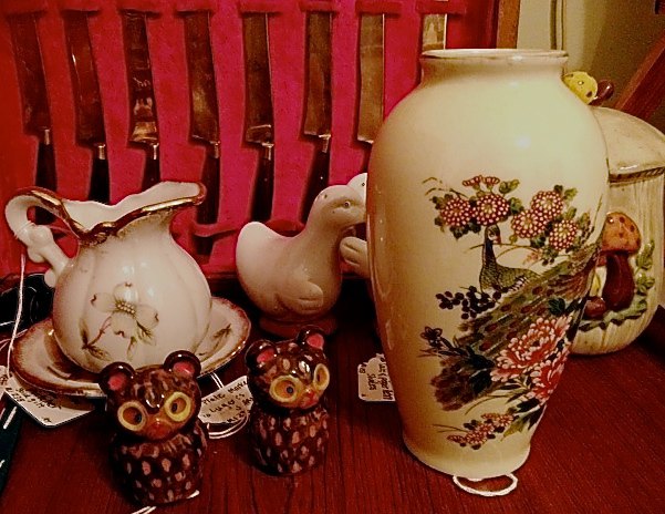 Antiques "Pop Up" in a Bushwick Apartment