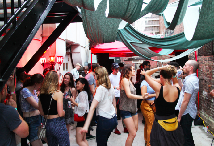 A GOS event. Courtesy of Greenpoint Open Studios.