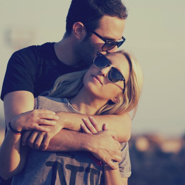 The Inner Circle: Dating in New York for the Hot and Interesting. Is That You?
