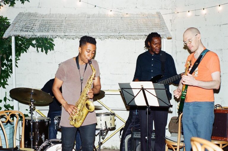 A Most Enticing Jamaican Lobster Festival Comes to Bushwick’s Cafe Erzulie