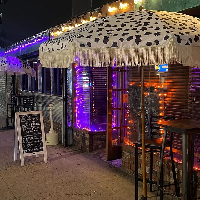 Here’s the Winner of the Best Happy Hour in/Around Bushwick 2021!