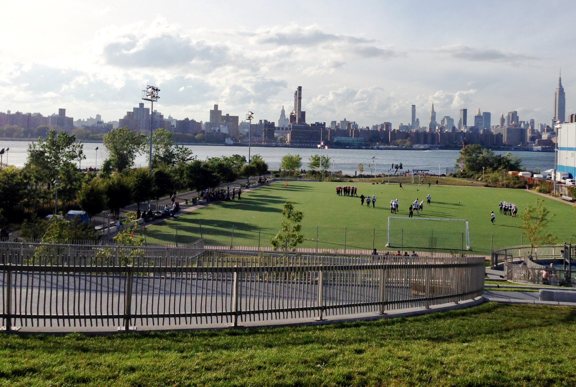 North Brooklyn parks group pushes a business improvement district to fund Bushwick Inlet Park