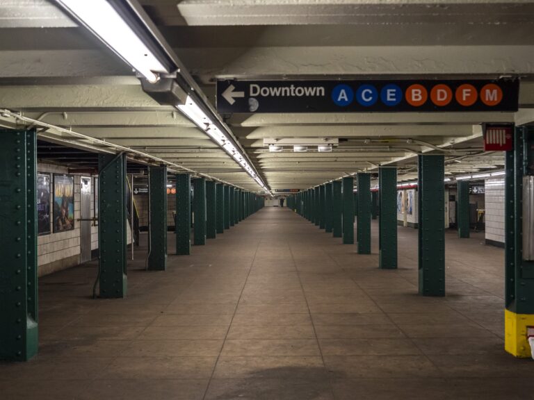 Mystery artist plans Valentine’s pop-up at West 4th Street subway station