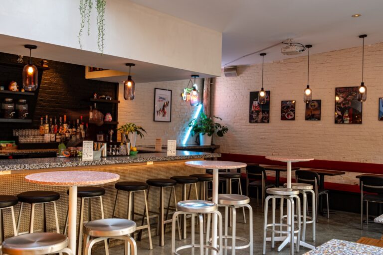 A Williamsburg restaurant is closing, and the new spot moving in is the owners admitting their experiment didn’t work