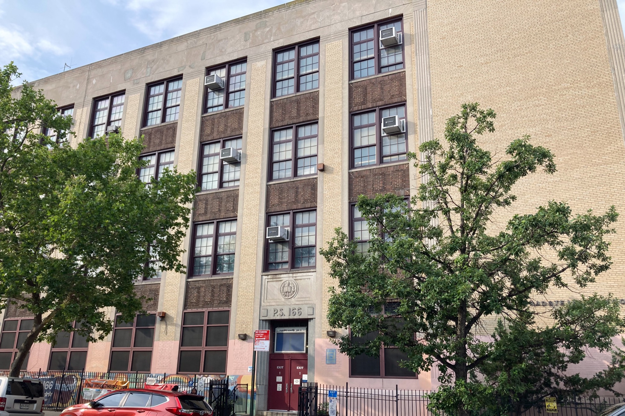 New York’s law to shrink class sizes is being met by shrinking the law