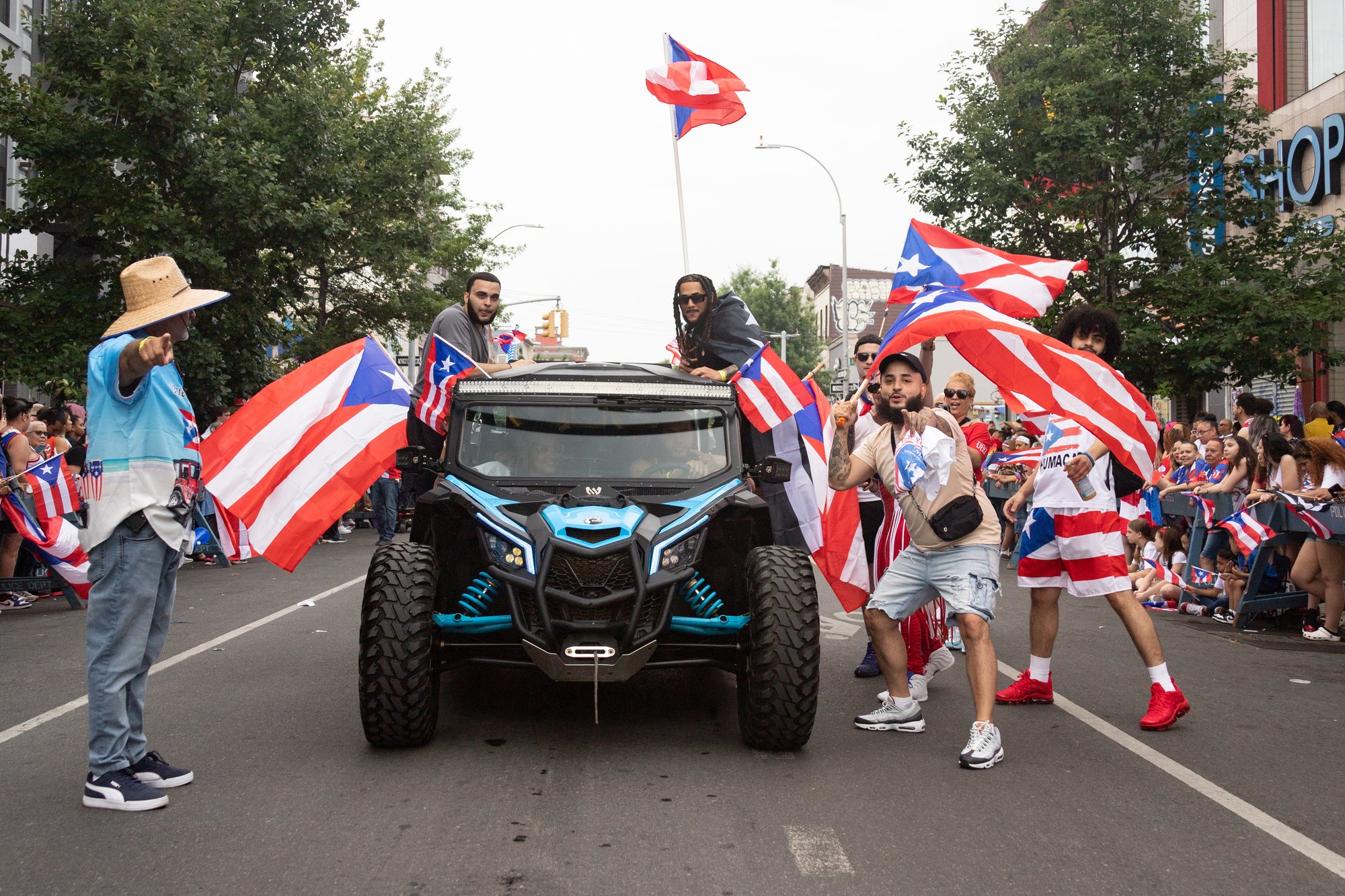 Manhattan throws the giant Puerto Rican Day Parade. Bushwick throws its own on Knickerbocker Ave, and this year Mamdani turned up.