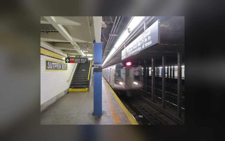 Two suspects sought after robbing and assaulting a sleeping F train rider in Jamaica